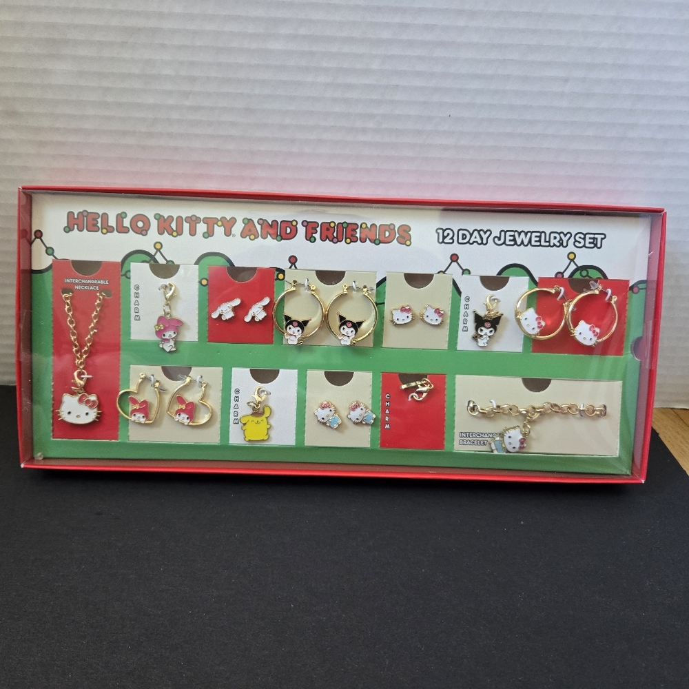 Hello Kitty Sanrio Jewelry Advent Gift Set - Picture 3 of 5